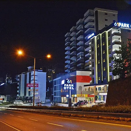 Апарт-отель 61 Park 3*