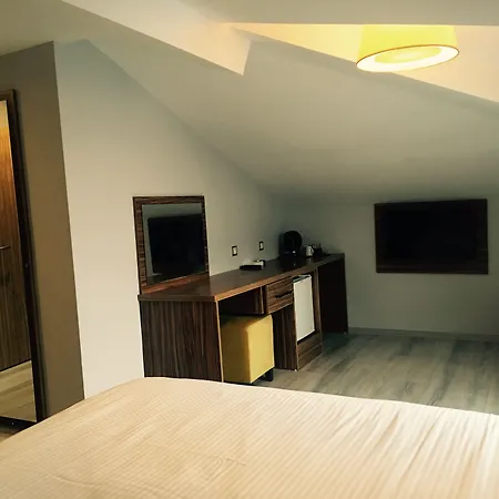 Appart hôtel 61 Park 3*