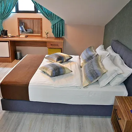 アパートホテル 61 Park トラブゾン